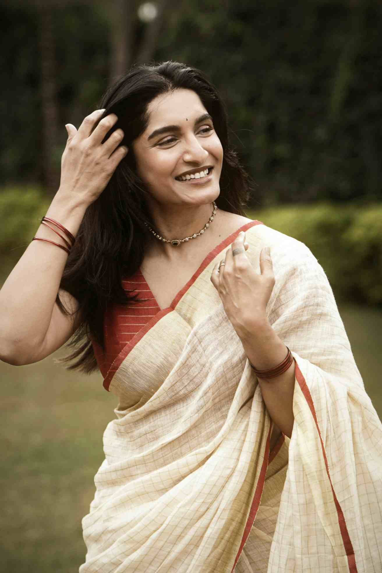 Nayra Signature Edit